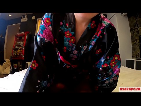 ❤️ Ngoanana e monyane oa cosplay o rata thobalano ho orgasm ka squirt ho pere le blowjob. Ngoanana oa Asia ea nang le malinyane a moriri le matete a matle ka moaparo oa setso oa Majapane ka har'a video ea boits'oaro e bonts'ang ho pholla litho tsa botona kapa botšehali ho li-fuck toys. Sakura 3 OSAKAPORN. ️  ❌️❤